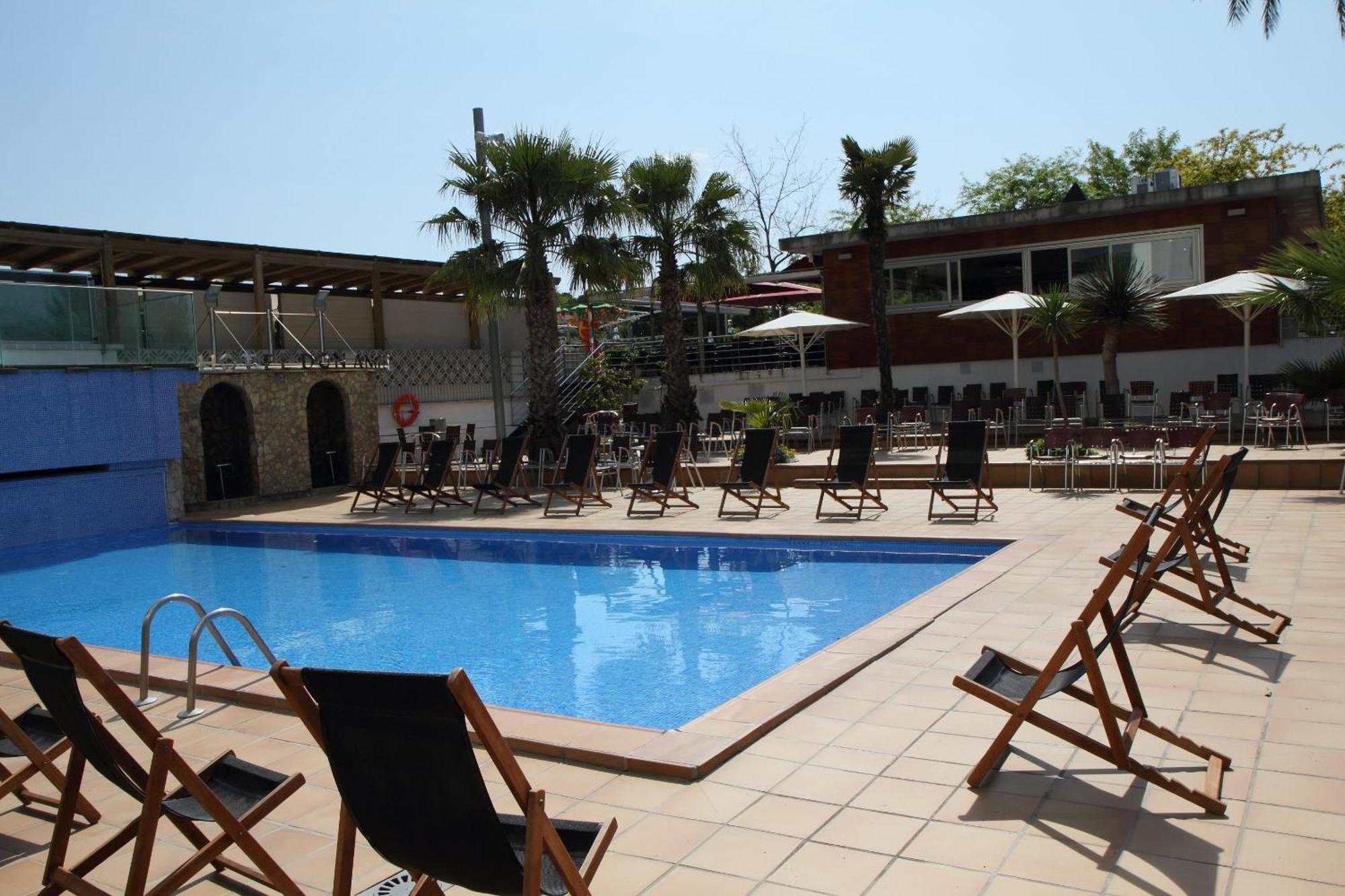 Don Angel - Adults Recommended Hotel Santa Susana Exterior foto