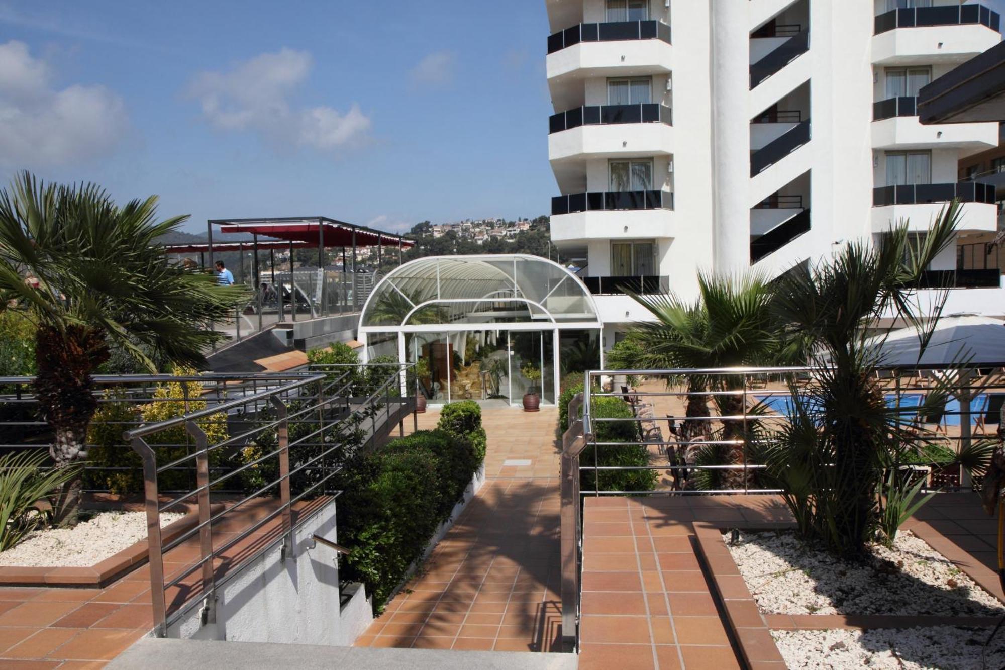 Don Angel - Adults Recommended Hotel Santa Susana Exterior foto
